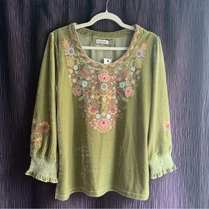 NWT__Women's Bohemian Velvet Blouse__NWT